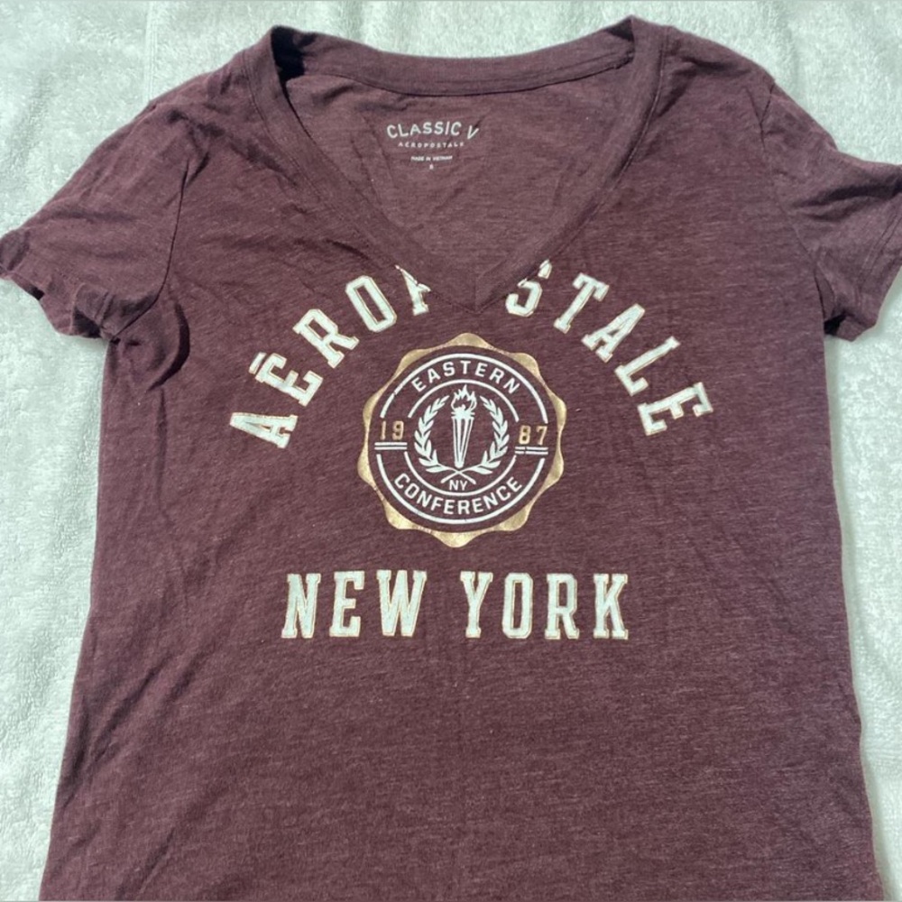 Aeropostale Women's Maroon V-Neck Top